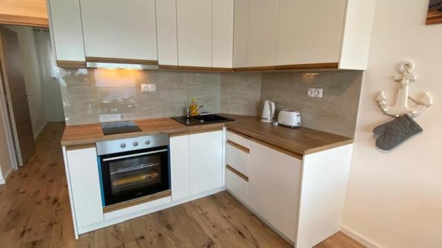 Apartments Elena Lokva Rogoznica Ngoại thất bức ảnh